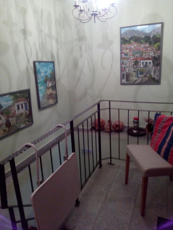 Fardi Residence Guesthouse Самотраки Екстериор снимка