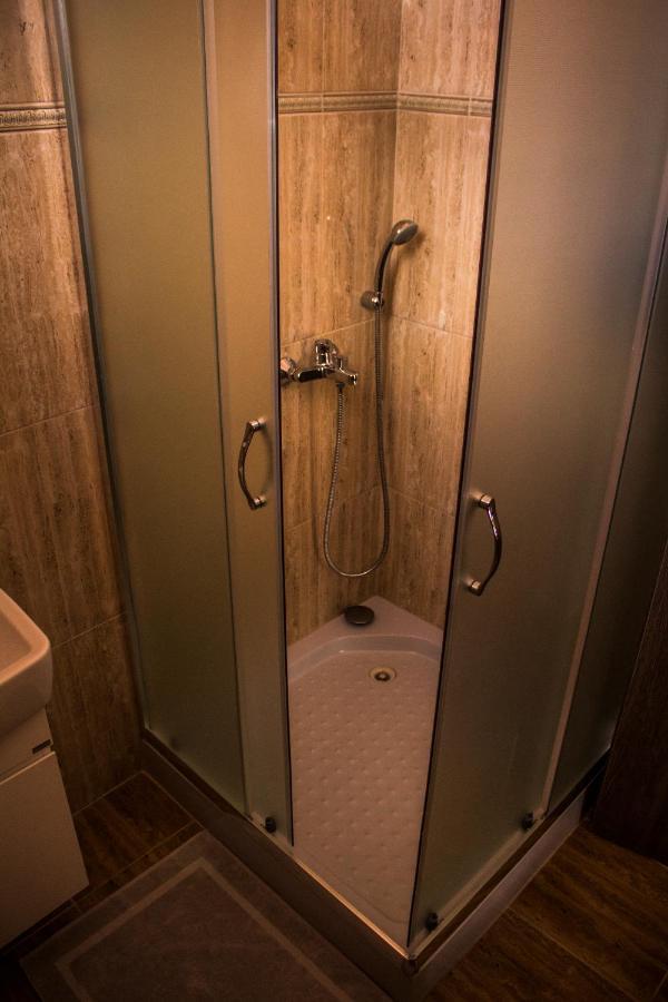 Fardi Residence Guesthouse Самотраки Екстериор снимка